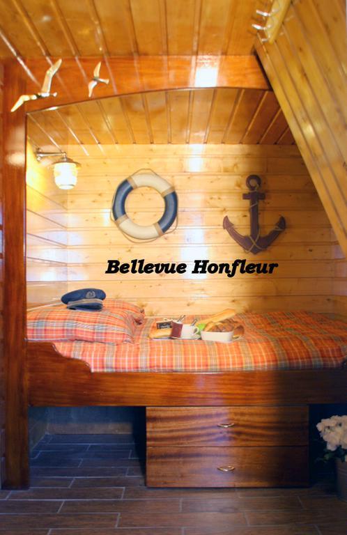 オンフルールLe Bellevue - Beautiful Sea Viewアパートメント エクステリア 写真